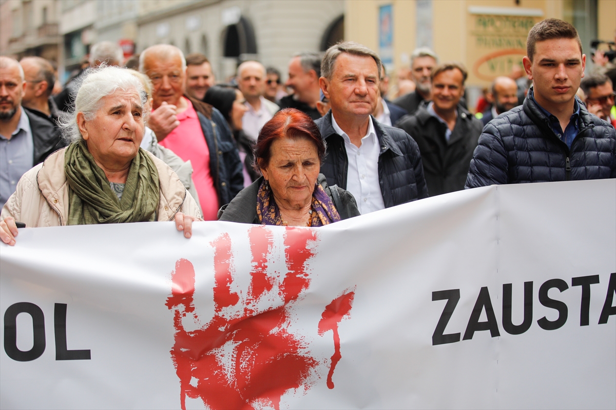 Saraybosna'da Ukrayna'ya destek gösterisi düzenlendi