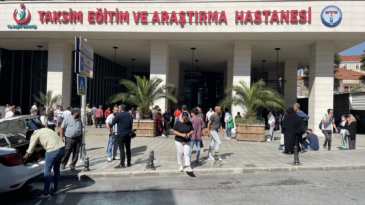 Taksim Eğitim ve Araştırma Hastanesi'ndeki küçük çaplı yangın söndürüldü