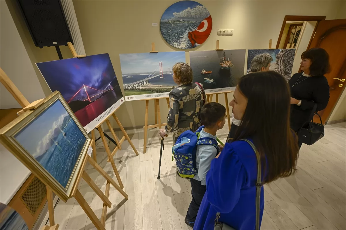 Moskova'da Türkiye ile ilgili resim ve fotoğraf sergisi