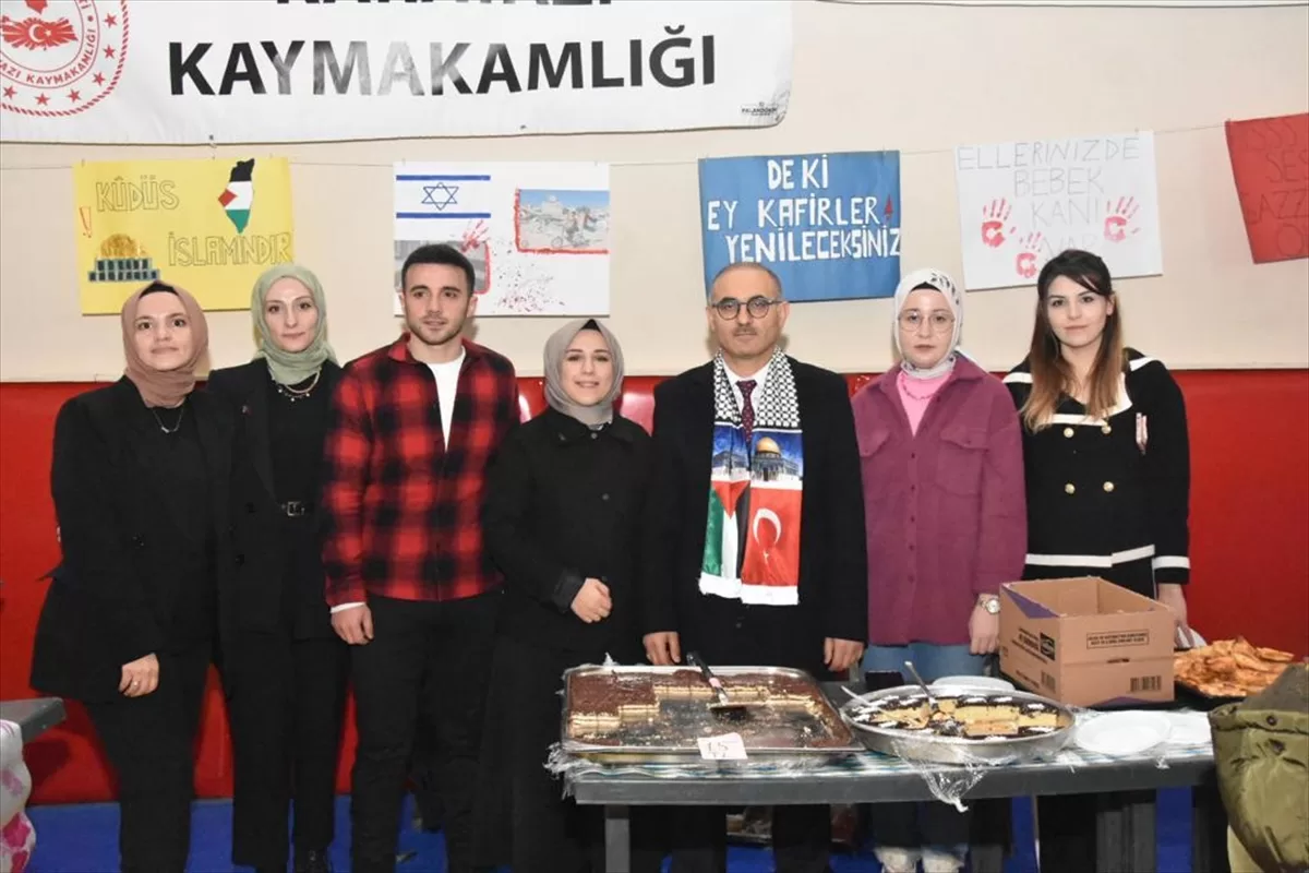 Erzurum'da okullarda Filistin yararına düzenlenen kermeslerde 150 bin lira toplandı