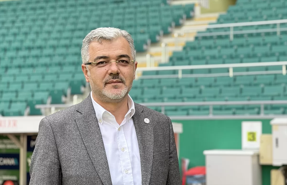 Konyaspor düşme hattından taraftarının desteğiyle uzaklaşmak istiyor