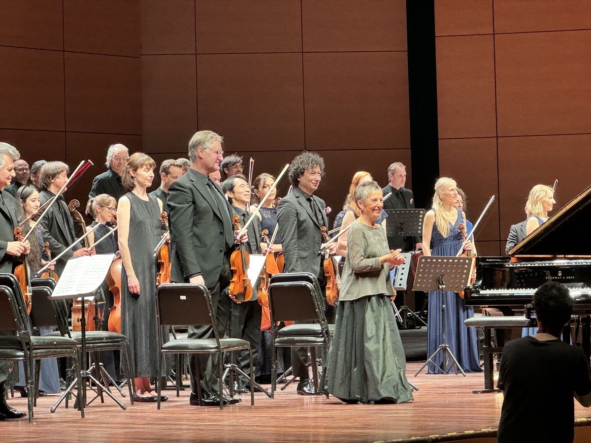 52. İstanbul Müzik Festivali, dünyaca ünlü piyanist Maria Joao Pires'i ağırladı