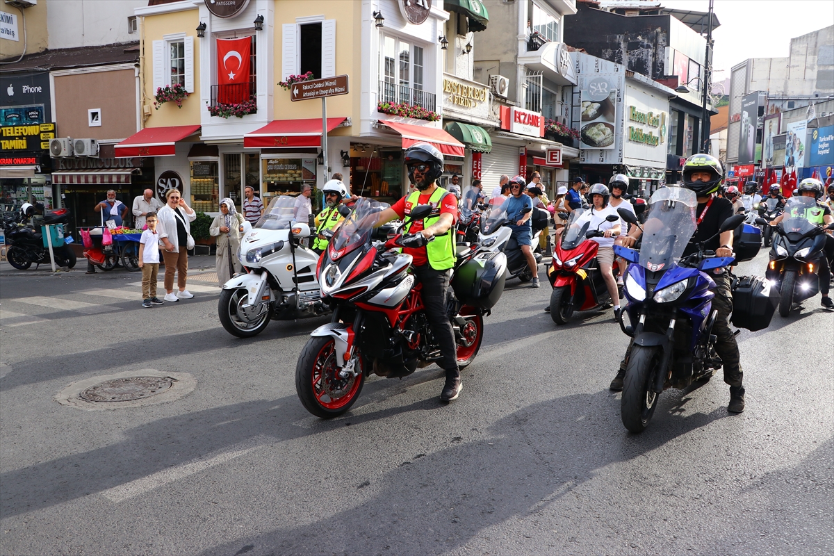 Tekirdağ'da 58. Uluslararası Kiraz Festivali'nde ateş yakıldı