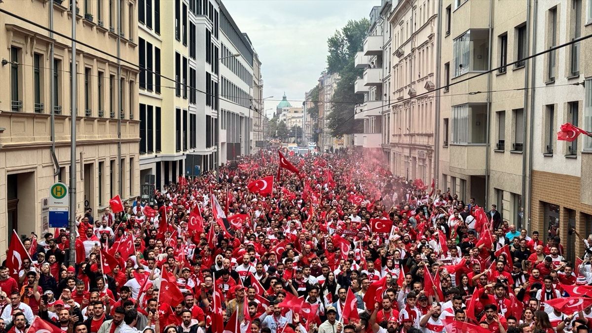 Avusturya-Türkiye maçına doğru