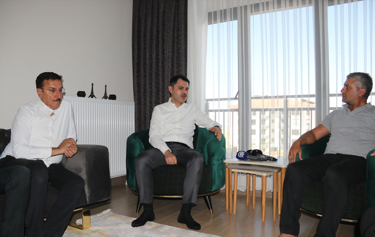 Bakan Kurum Malatya'nın Akçadağ ve Doğanşehir ilçelerini ziyaret etti