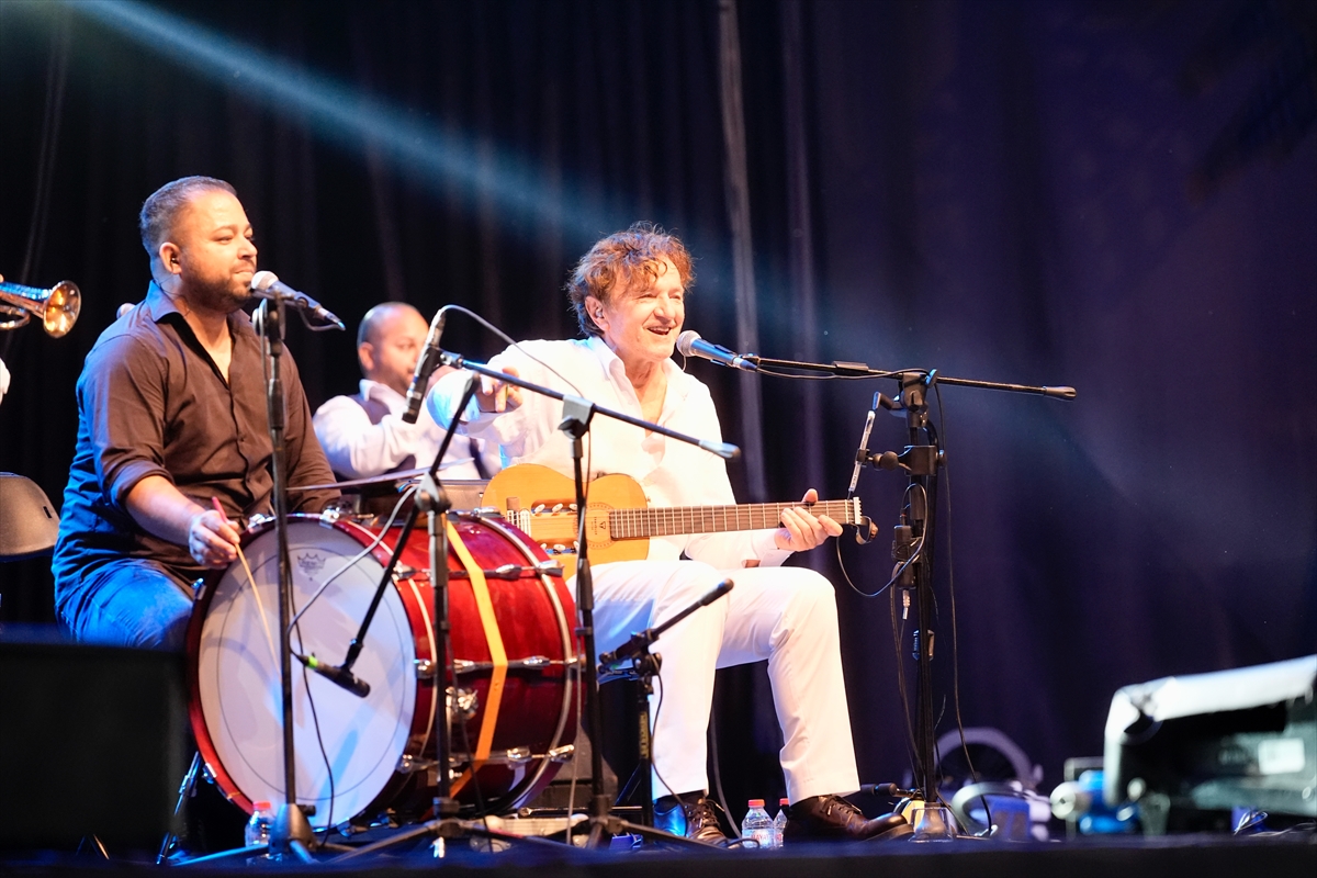 Balkan müziğinin usta isimlerinden Goran Bregovic İstanbul'da konser verdi