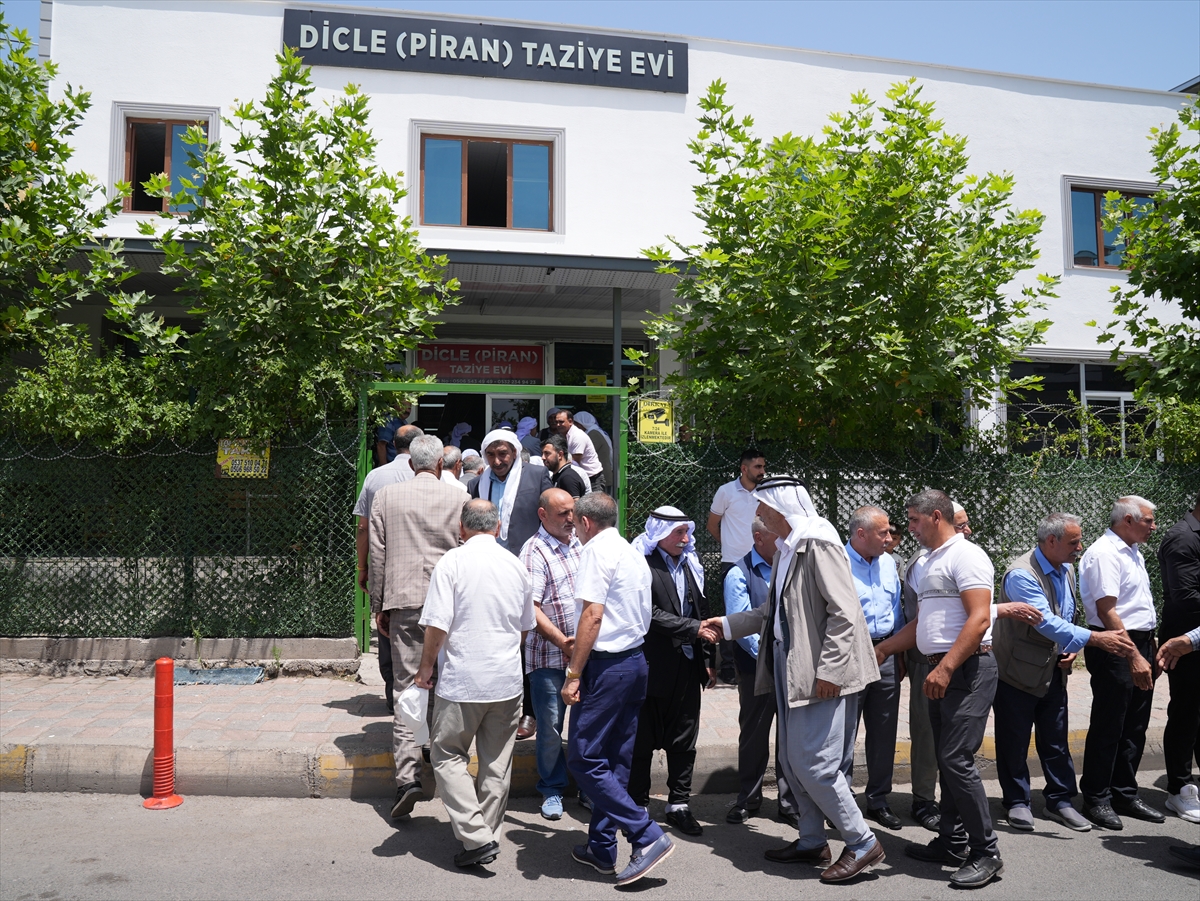 Diyarbakır'da husumetli aileler barıştırıldı