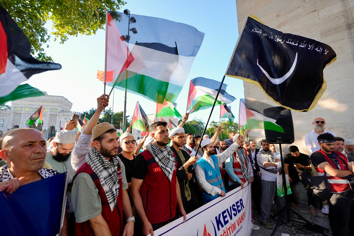 İstanbul'da Gazze'ye destek mitingi yapıldı