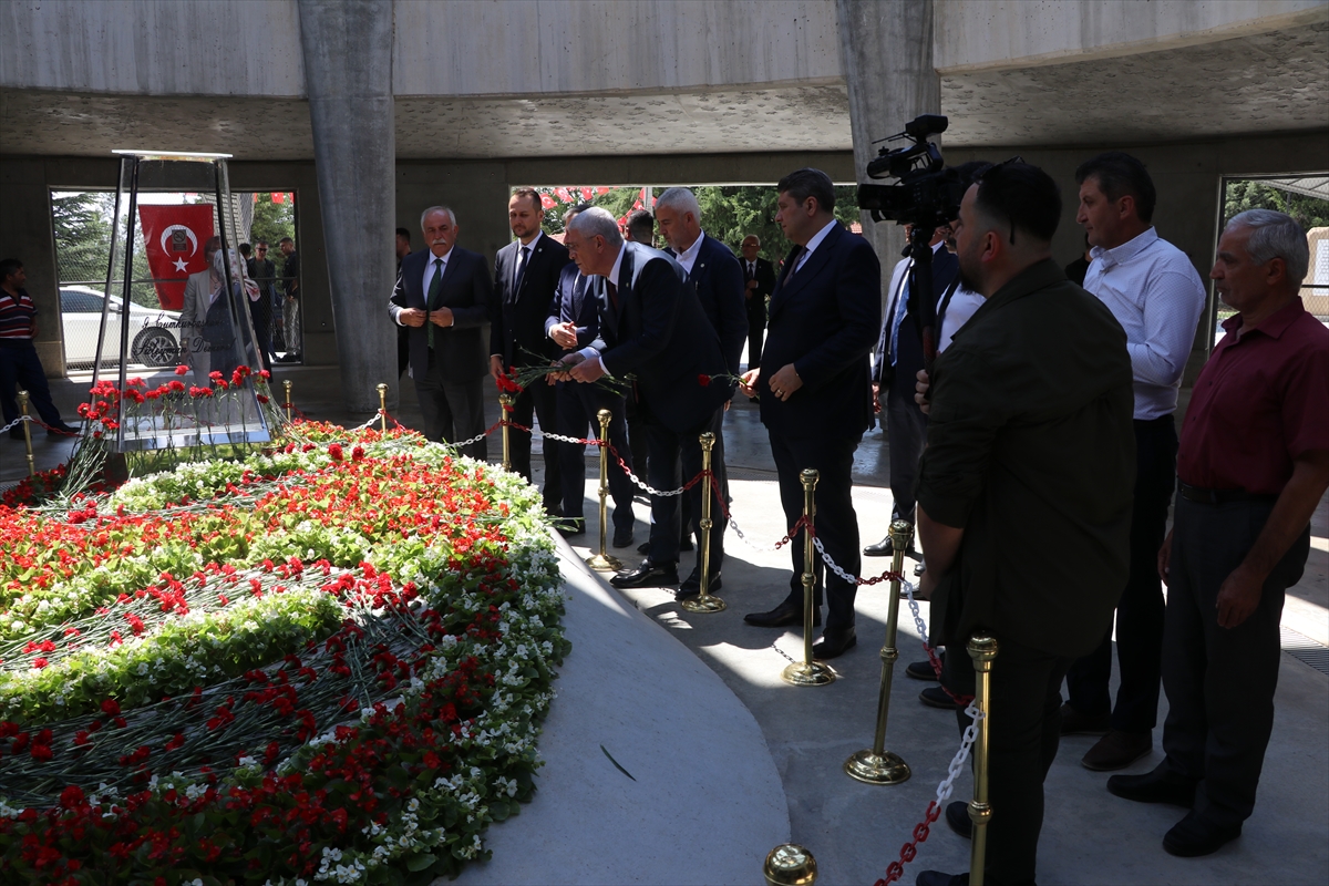 İYİ Parti Genel Başkanı Dervişoğlu, Isparta'da ziyaretlerde bulundu: