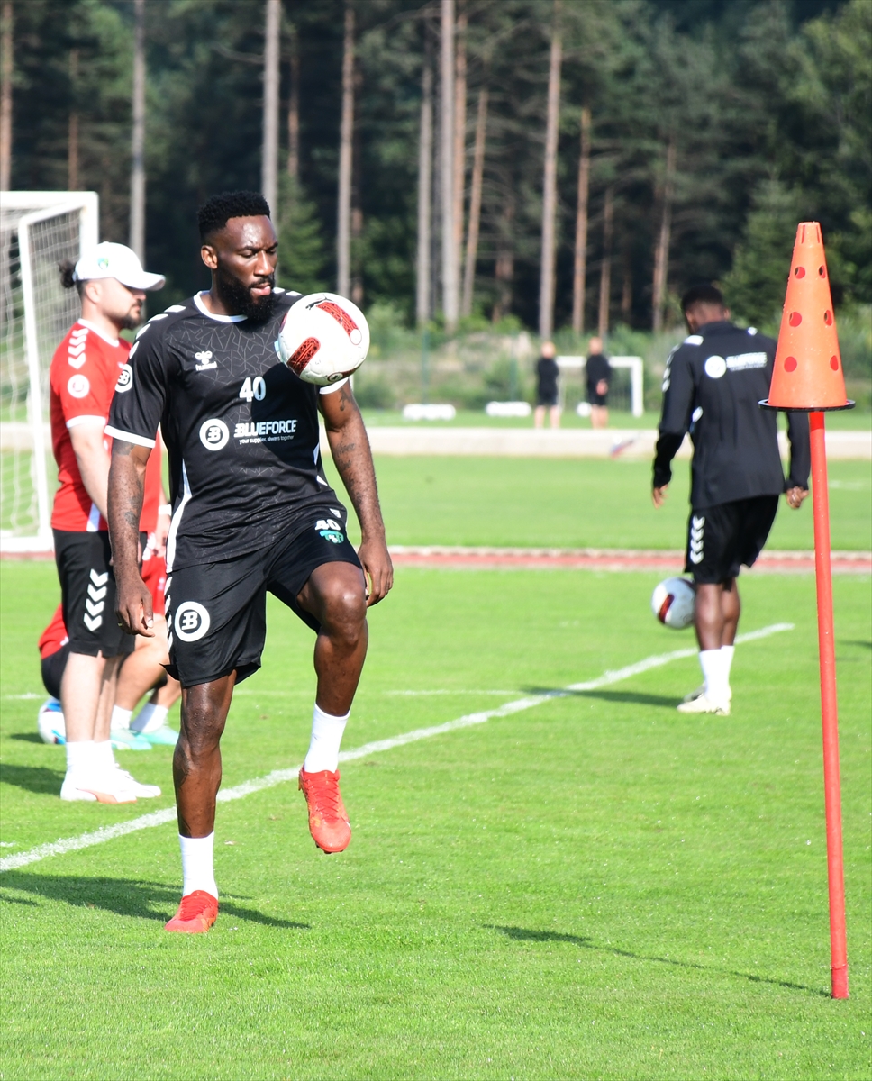 Kocaelispor'un yeni transferi Appindangoye, yeni sezona “Süper Lig” parolasıyla hazırlanıyor: