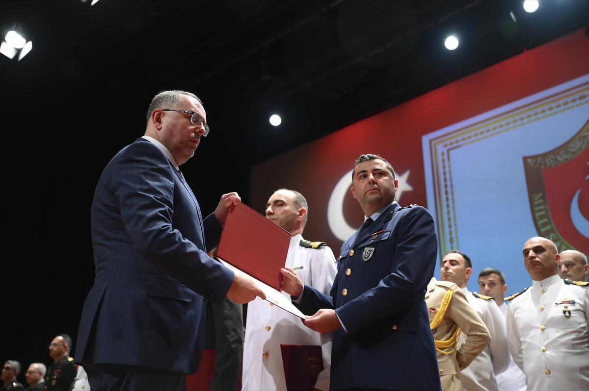 MSÜ 14. Dönem Karargah Subaylığı Eğitimi Mezuniyet Töreni İstanbul'da yapıldı