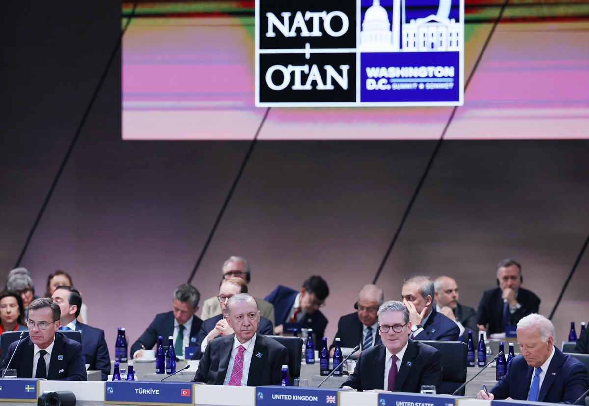 Cumhurbaşkanı Erdoğan, NATO Müttefik ve Ortak Devlet ve Hükümet Başkanları Toplantısı'na katıldı