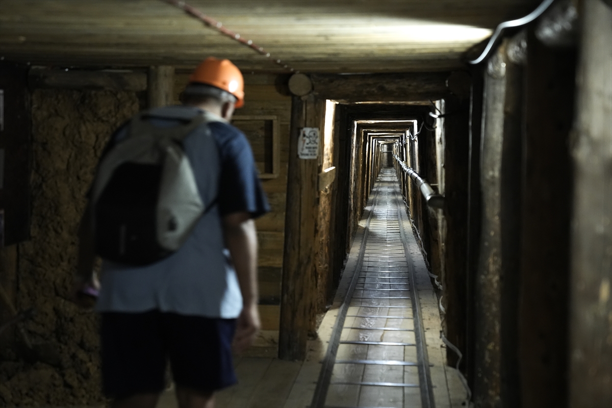 Saraybosna'nın, Bosna Savaşı'nda “dünyaya açılan” tek kapısı “Umut Tüneli”ne turistlerden ilgi