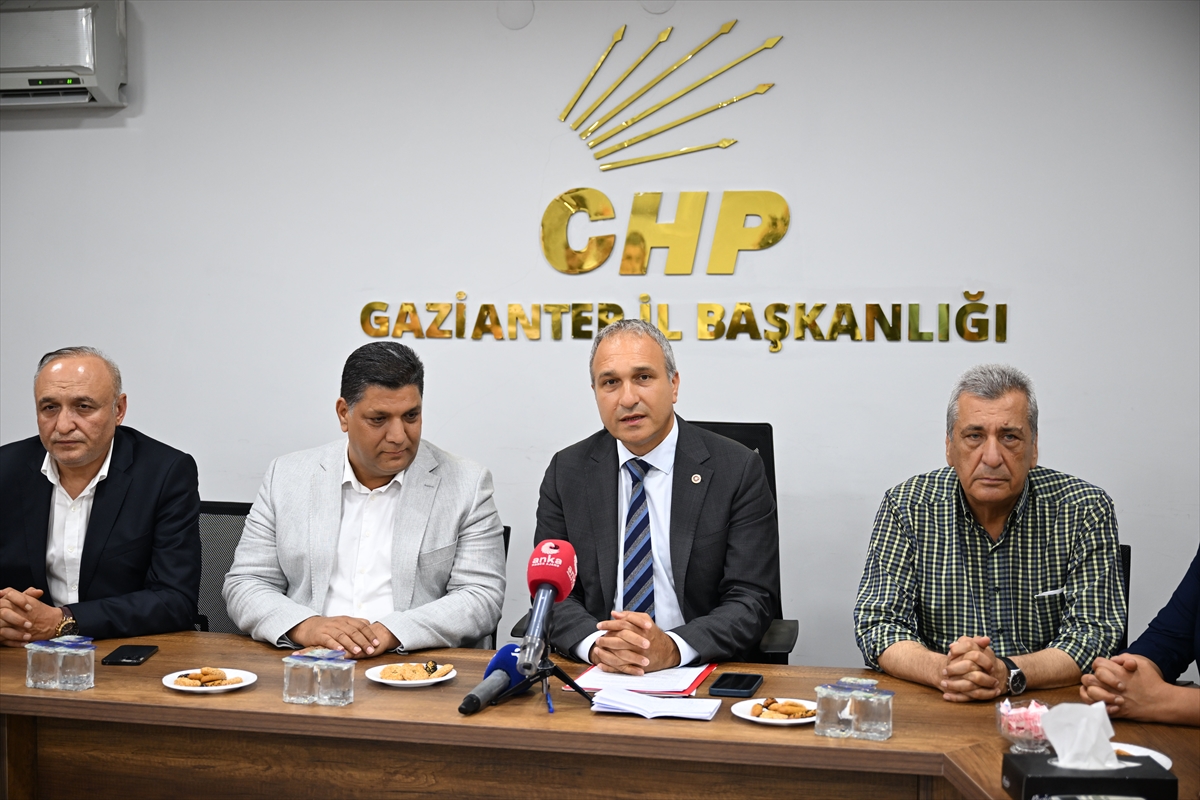 CHP Genel Başkan Yardımcısı Özçağdaş, Gaziantep'te ziyaretlerde bulundu