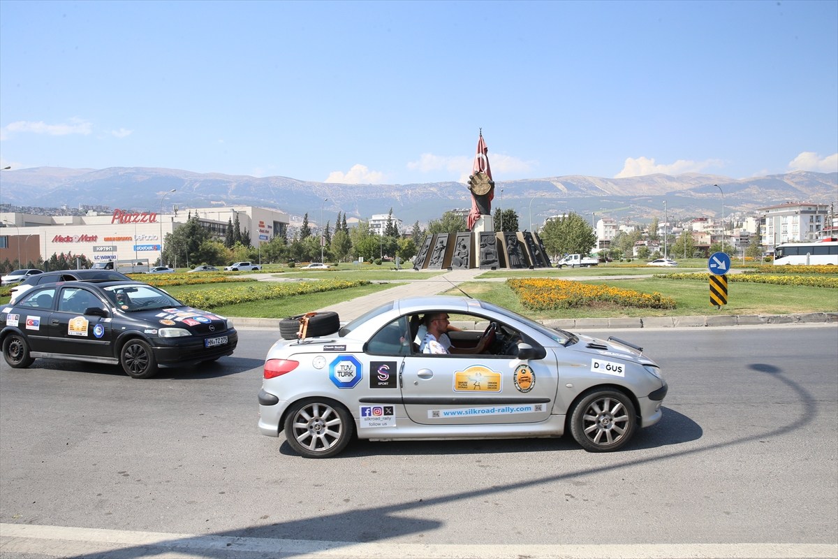 Doğu-Batı Dostluk ve İpek Yolu Rallisi'nin 4. durağı Kahramanmaraş oldu