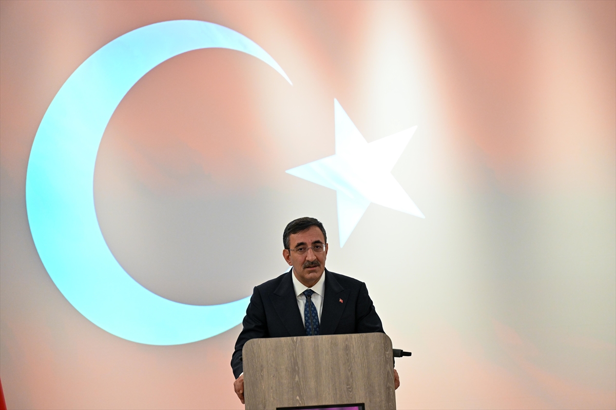 Cumhurbaşkanı Yardımcısı Yılmaz, Türkiye'nin Doha Büyükelçiliğinin düzenlediği programda konuştu: