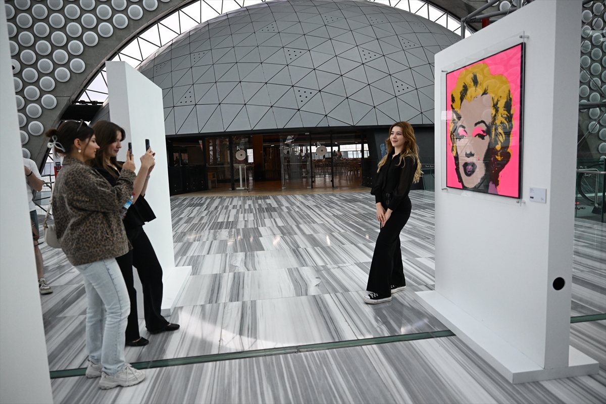 Ankara'da “Warhol'un Dünyası Pop Artın İkonu” sergisi açıldı