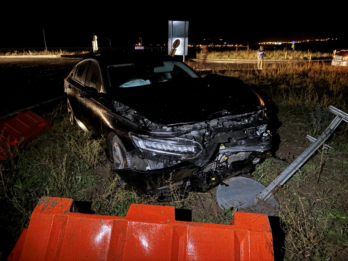 Ardahan'da trafik kazasında 9 kişi yaralandı