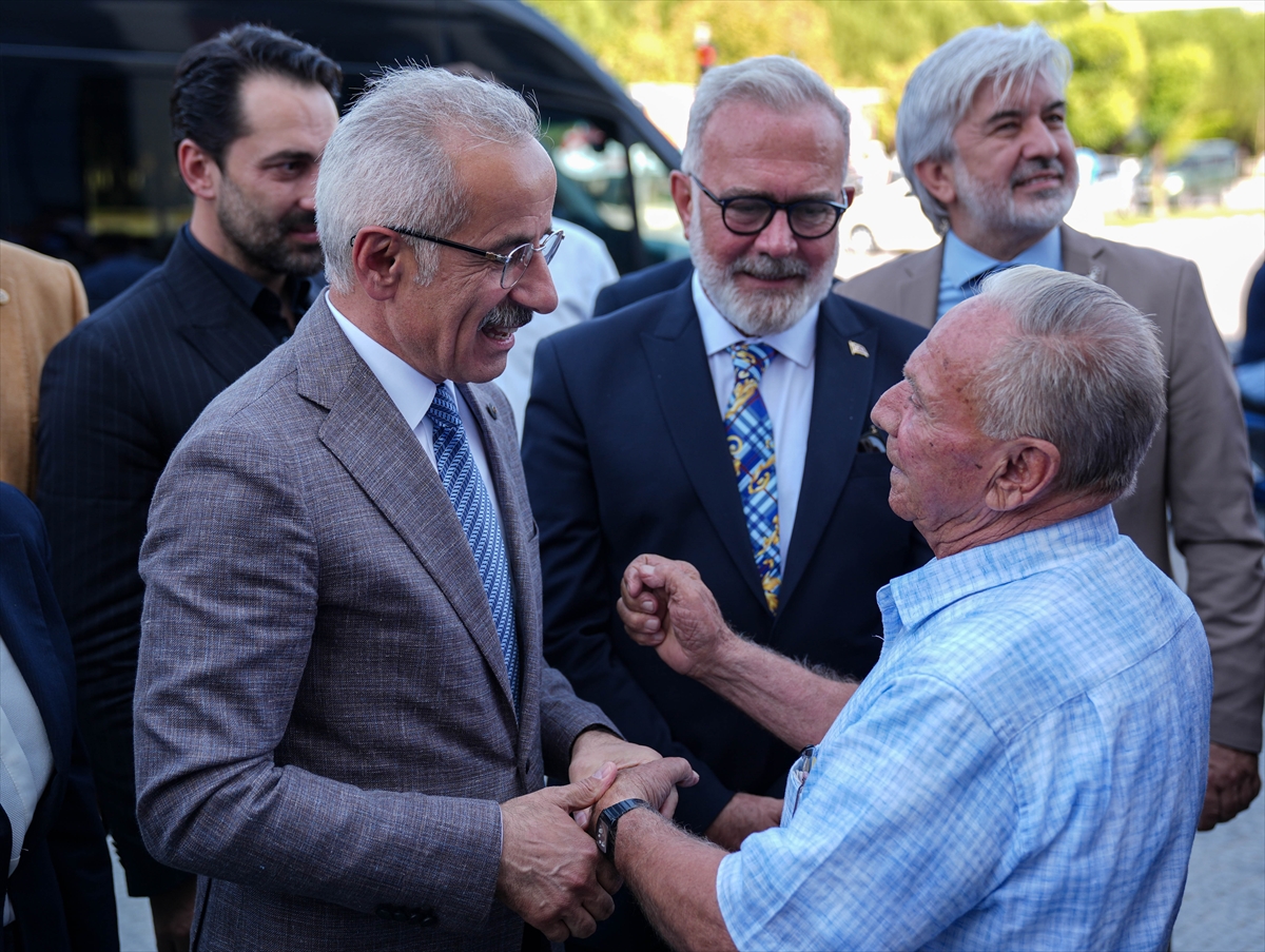 Bakan Uraloğlu, AK Parti Manisa İl Danışma Meclisi toplantısına katıldı: