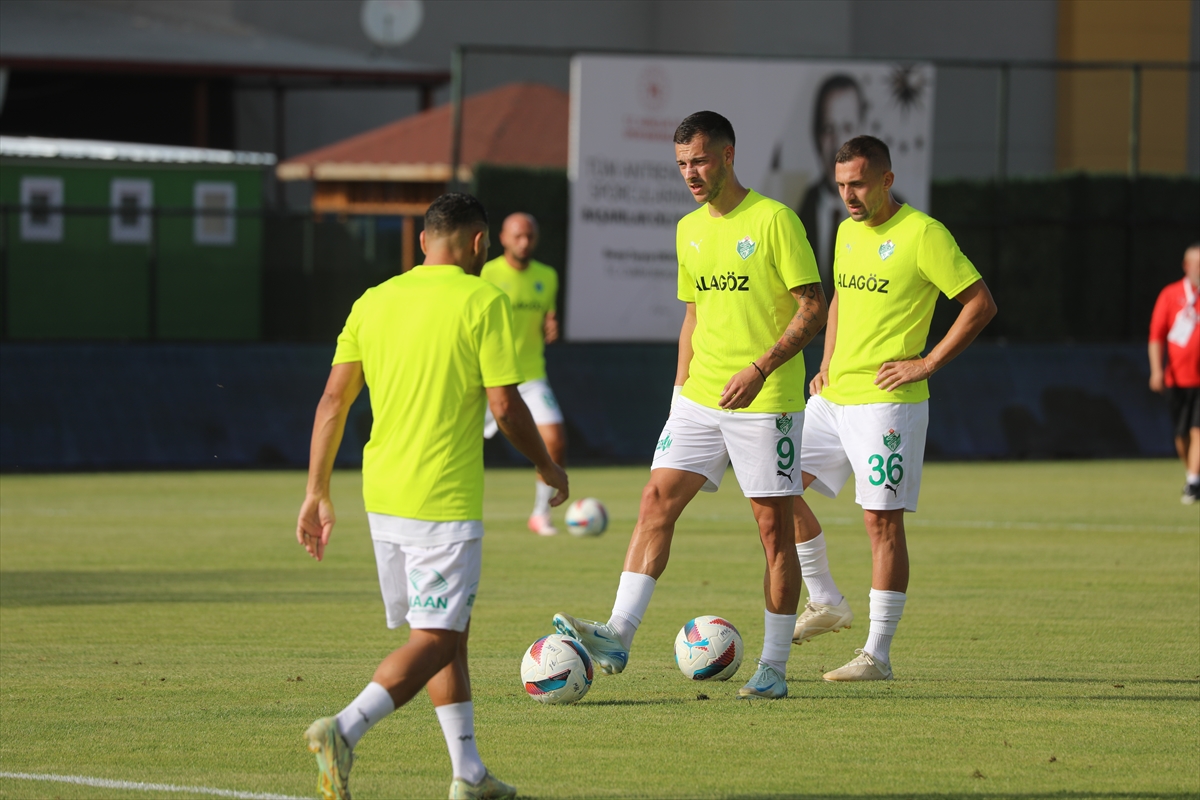 Iğdır FK, yaz transfer döneminde 20 futbolcuyu renklerine bağladı