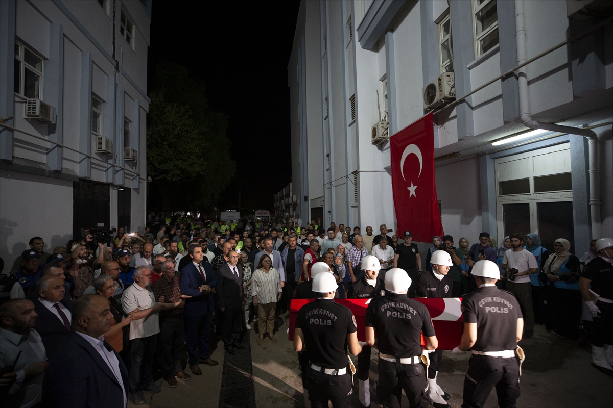 İsrail askerlerince öldürülen Ayşenur Ezgi Eygi'nin cenazesi Aydın'a getirildi