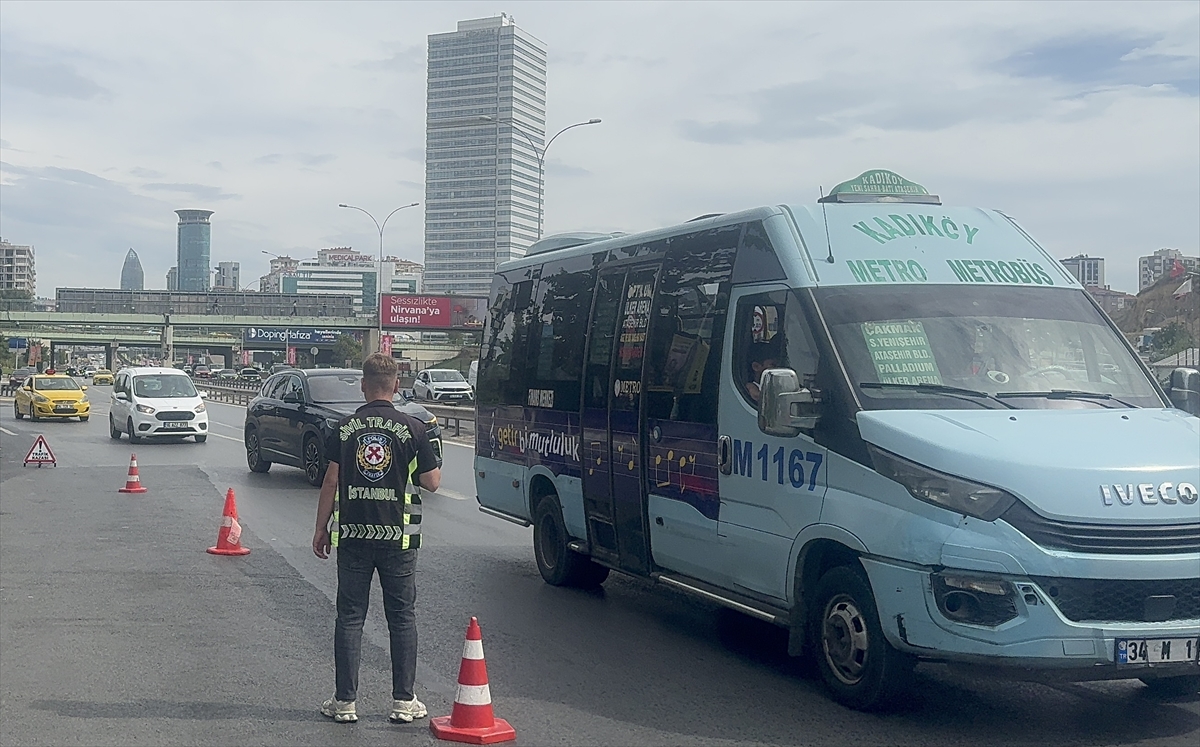 İstanbul'da kurallara uymayan okul servislerine para cezası