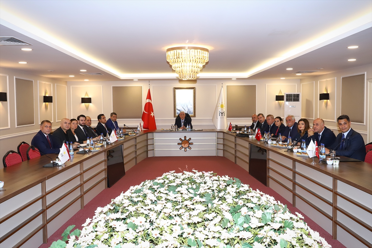 İYİ Parti Başkanlık Divanı toplandı