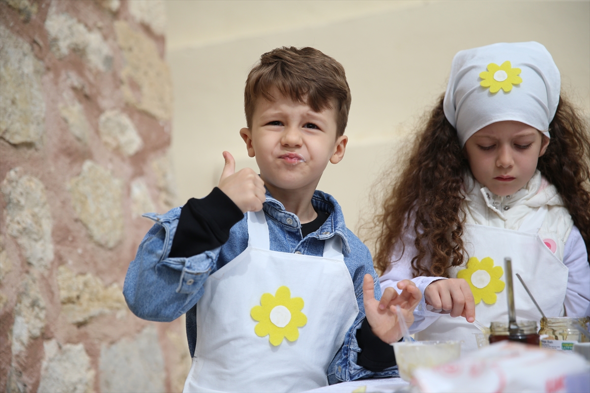 Kırklareli'nde “minik şefler” hünerlerini sergiledi