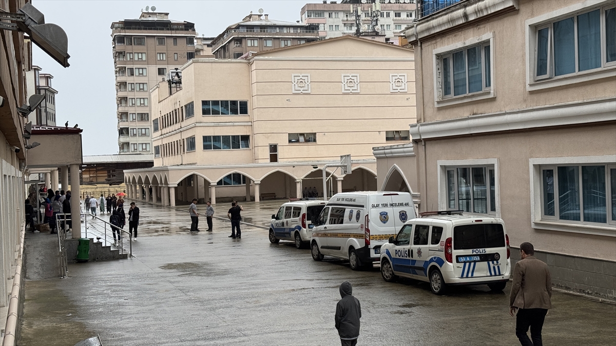 Rize'de okulda merdiven boşluğuna düşen öğrenci hayatını kaybetti