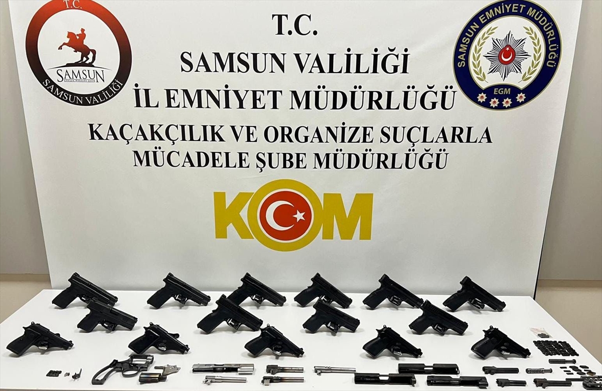 Samsun'da kaçak silah ticareti yaptıkları iddiasıyla 2 kişi yakalandı