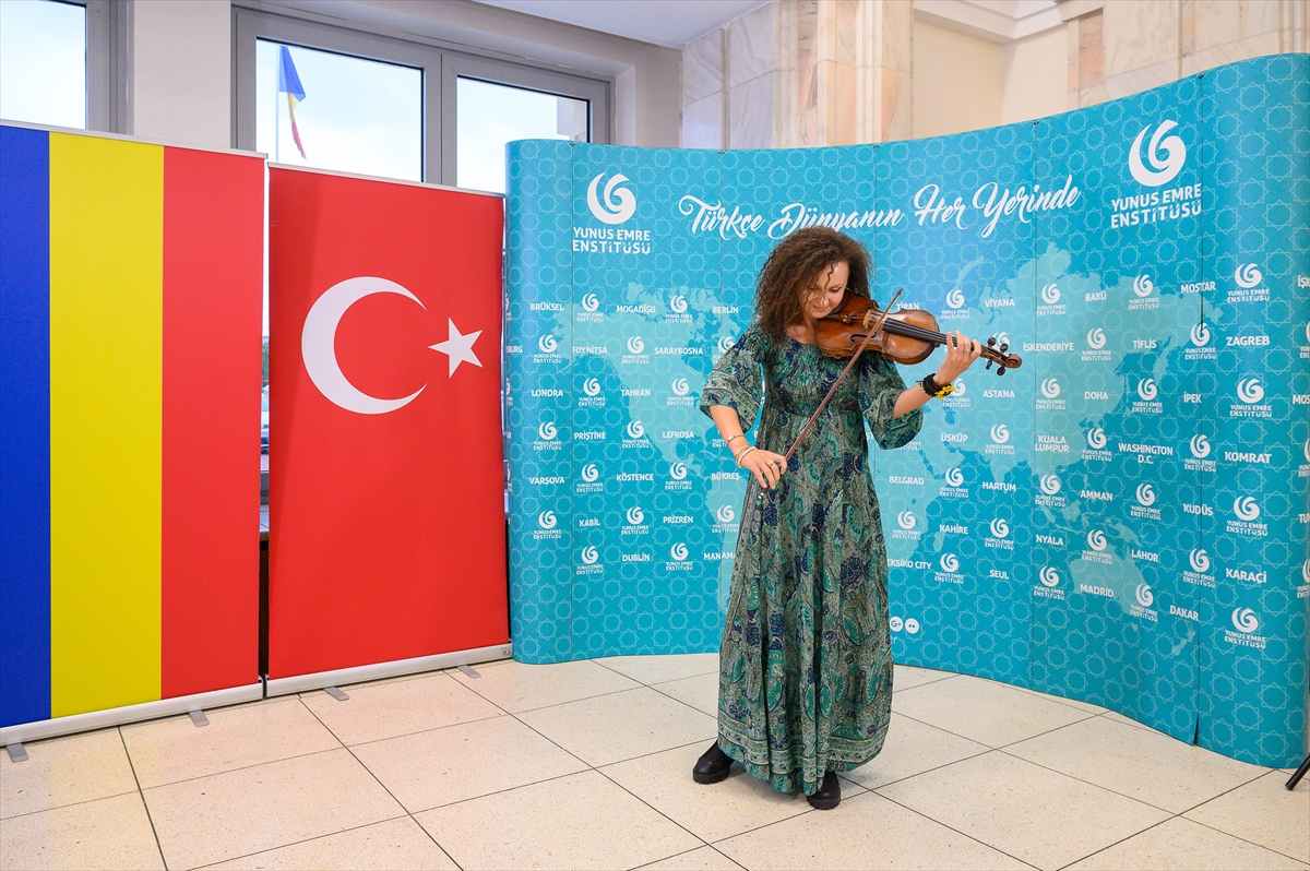 Yunus Emre Enstitüsü, Romanya'da “Türk Kültür Ayı” etkinliklerine başladı