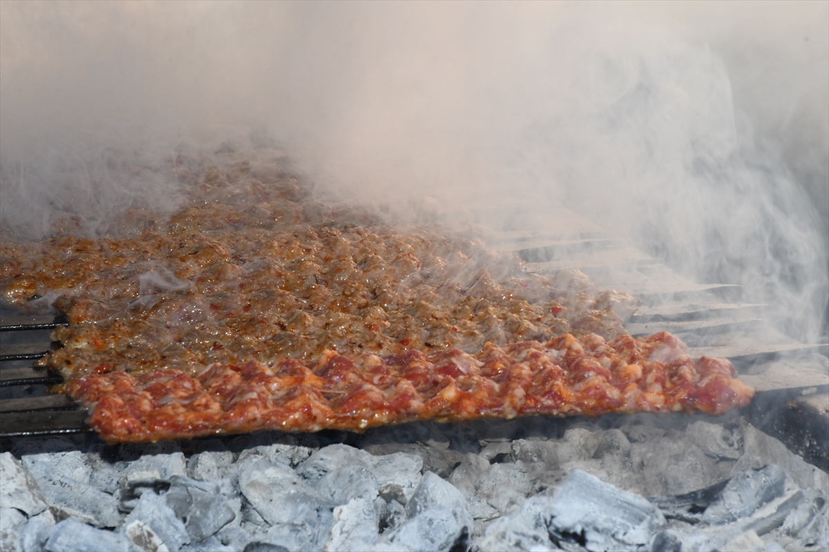 8. Uluslararası Adana Lezzet Festivali son gün etkinlikleriyle devam ediyor