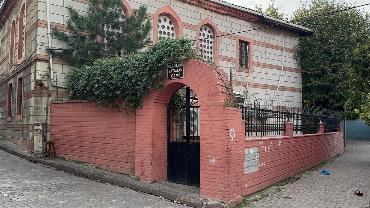 Cenaze töreni sırasında tabutundan ses gelince hayatta olduğu anlaşıldı