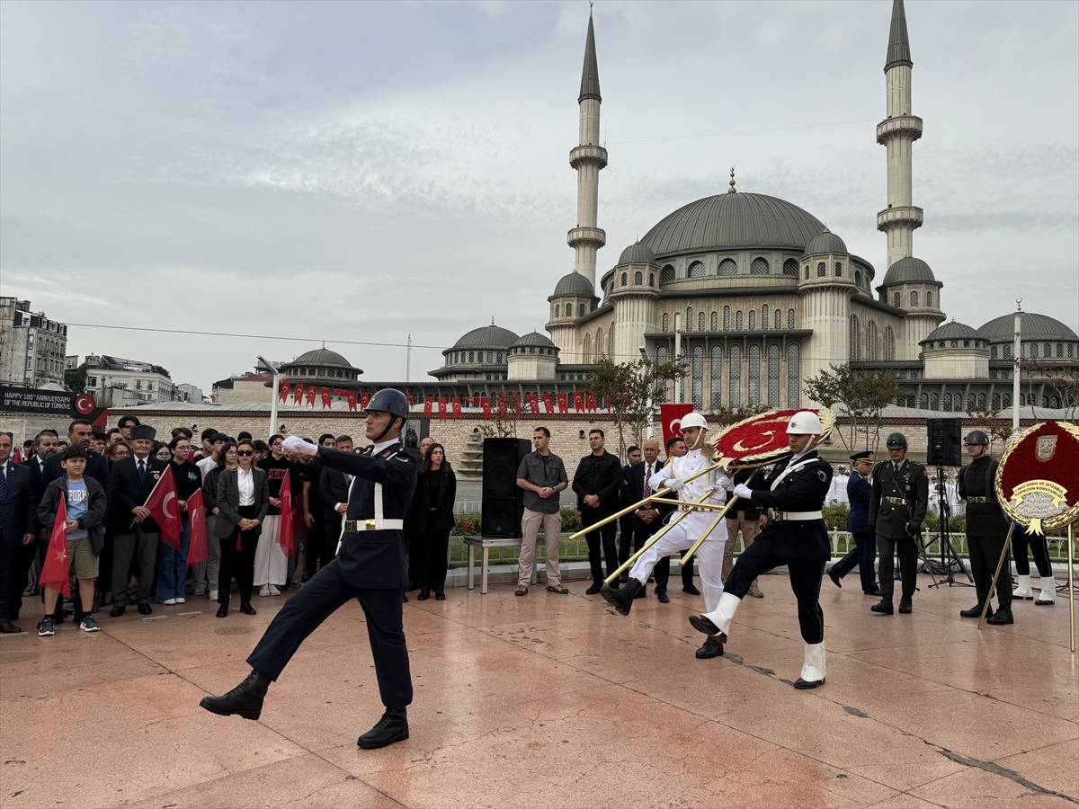 Cumhurbaşkanı Erdoğan, İstanbul'un işgalden kurtuluşunun 101. yıl dönümü törenine mesaj gönderdi: