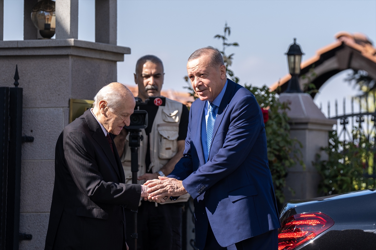 Cumhurbaşkanı Erdoğan, MHP Genel Başkanı Bahçeli ile görüştü