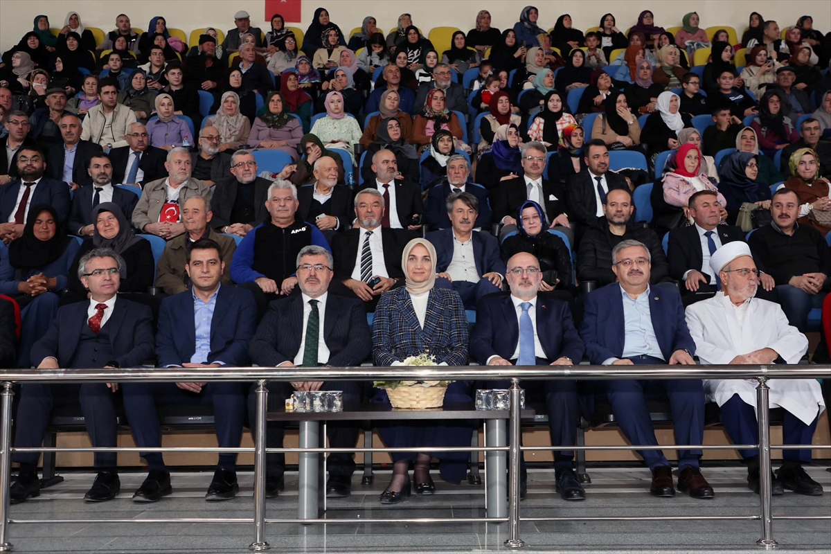 Diyanet Akademisi Başkanı Kaan, Afyonkarahisar'da hafızlık icazet törenine katıldı