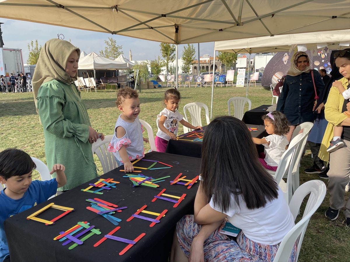 “Diyarbakır Kültür Yolu Festivali”nde çocuklar bilim, sanat ve eğlenceye doyuyor