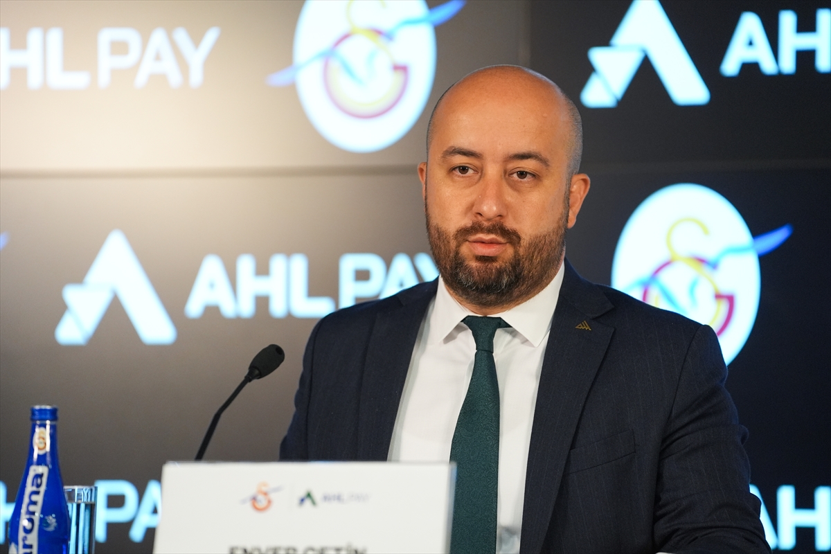 Galatasaray Kulübü, AHL Pay ile otizm yüzme takımının isim sponsorluğu için anlaştı