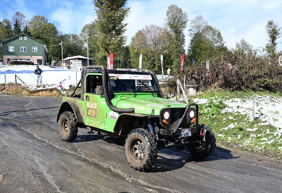 Trabzon'da Türkiye Off-Road Şampiyonası'nın 5. ayağında mukavemet etabı yapıldı