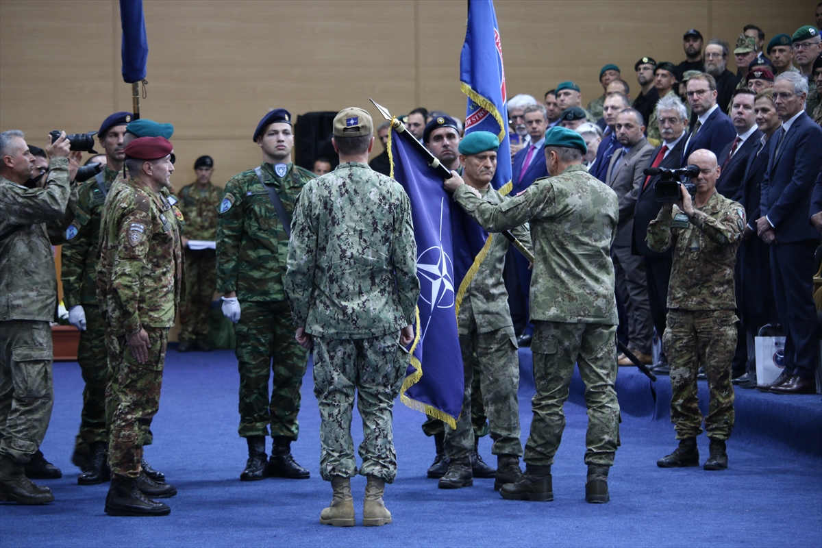 Türkiye, NATO'nun Kosova'daki Barış Gücü'nün komutasını İtalya'ya devretti