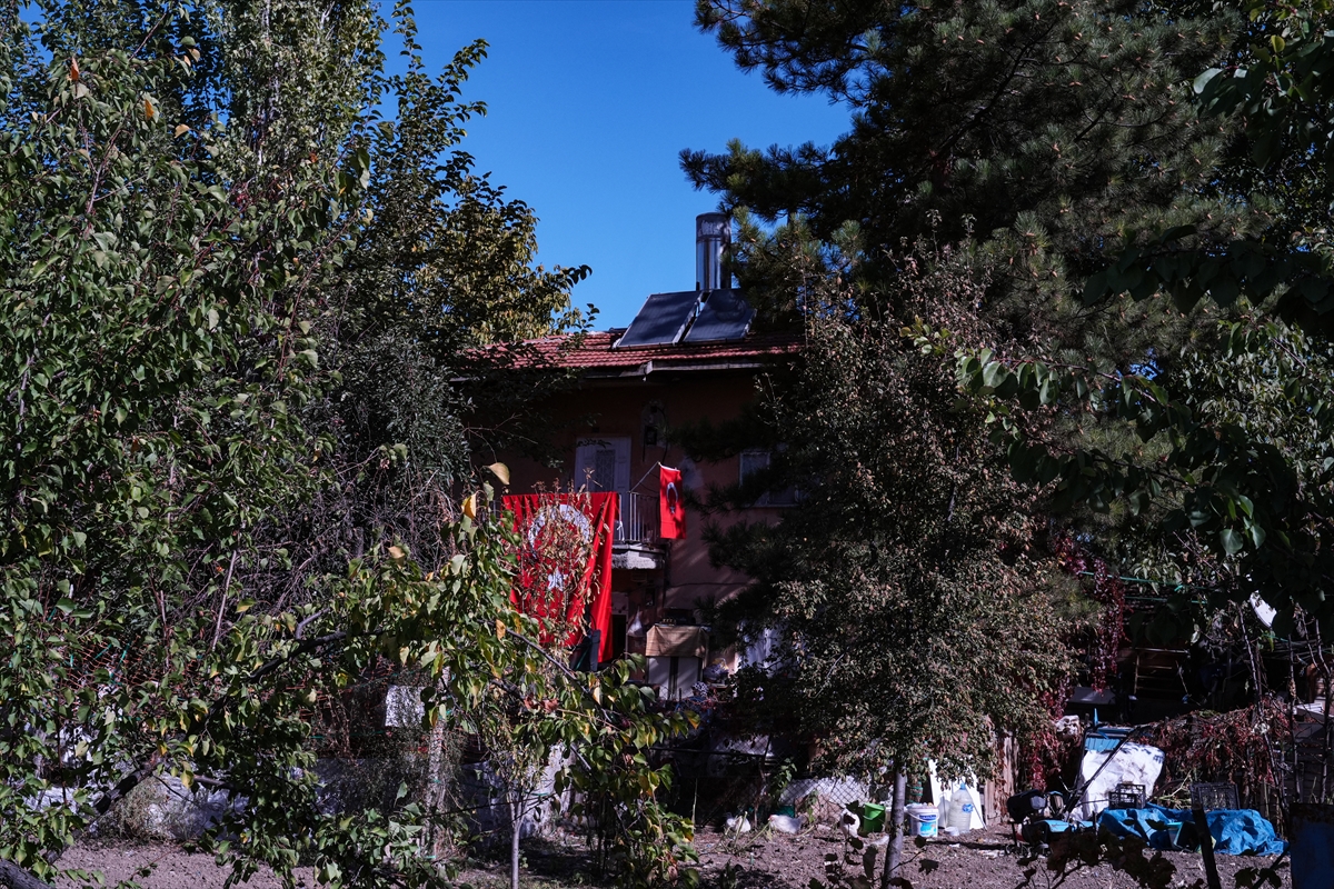 TUSAŞ saldırısında şehit edilen taksi şoförünün yakınları AA'ya konuştu