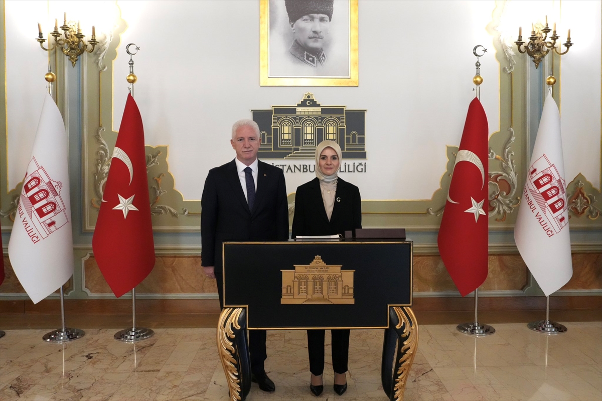 Aile ve Sosyal Hizmetler Bakanı Göktaş, İstanbul'daki çalışmaları değerlendirme toplantısına katıldı