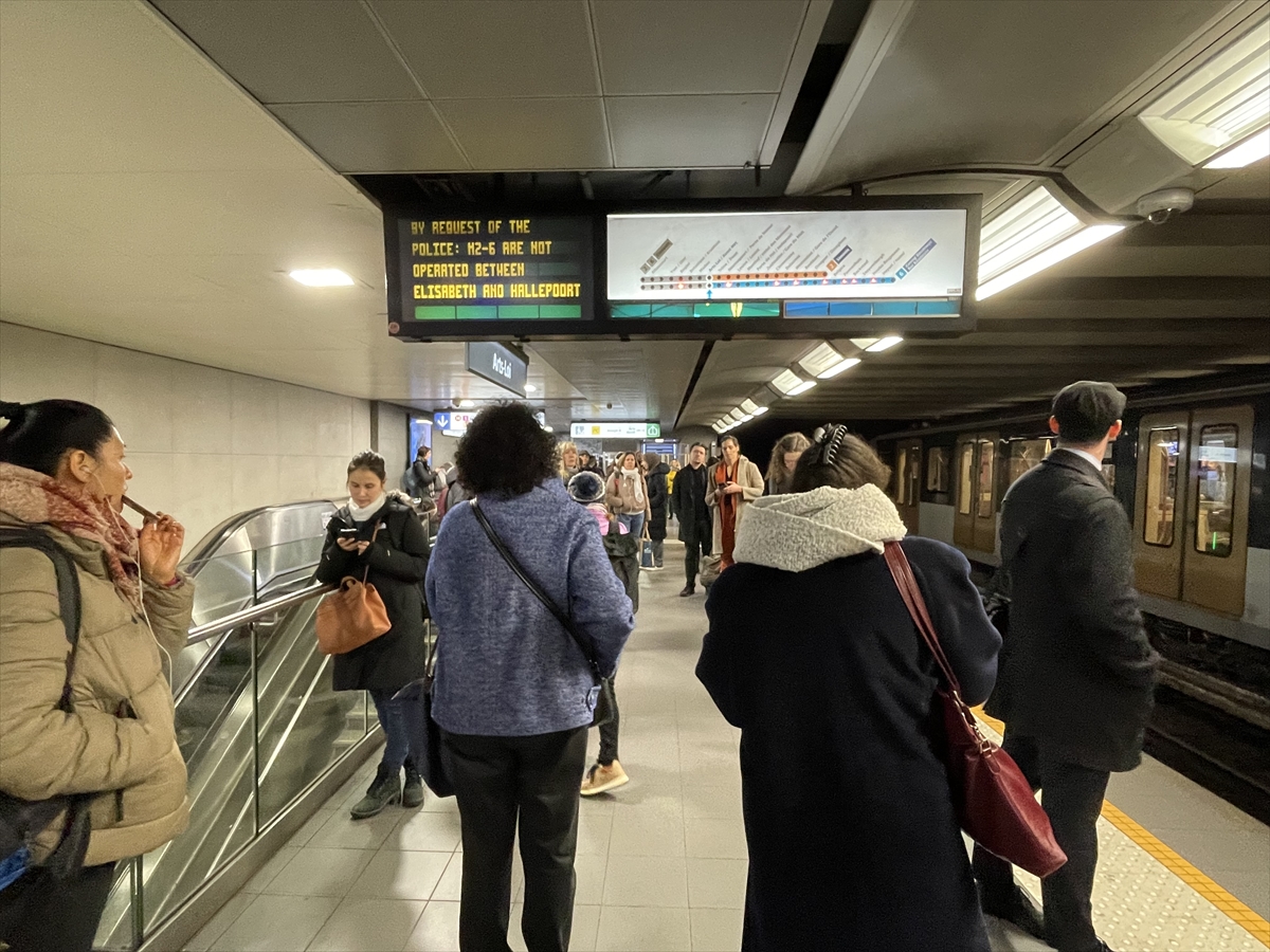 Brüksel metrosunda ceset bulundu, trafik ciddi ölçüde aksadı