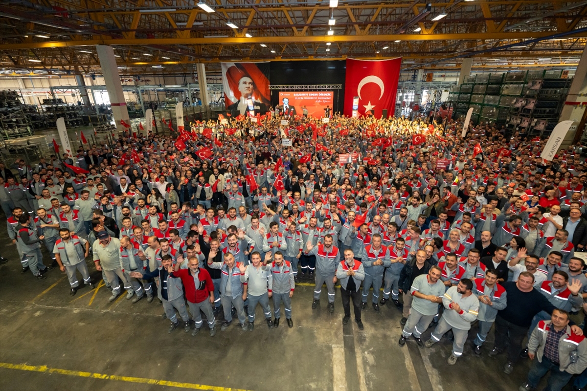 Karsan çalışan memnuniyeti sertifikasını teslim aldı