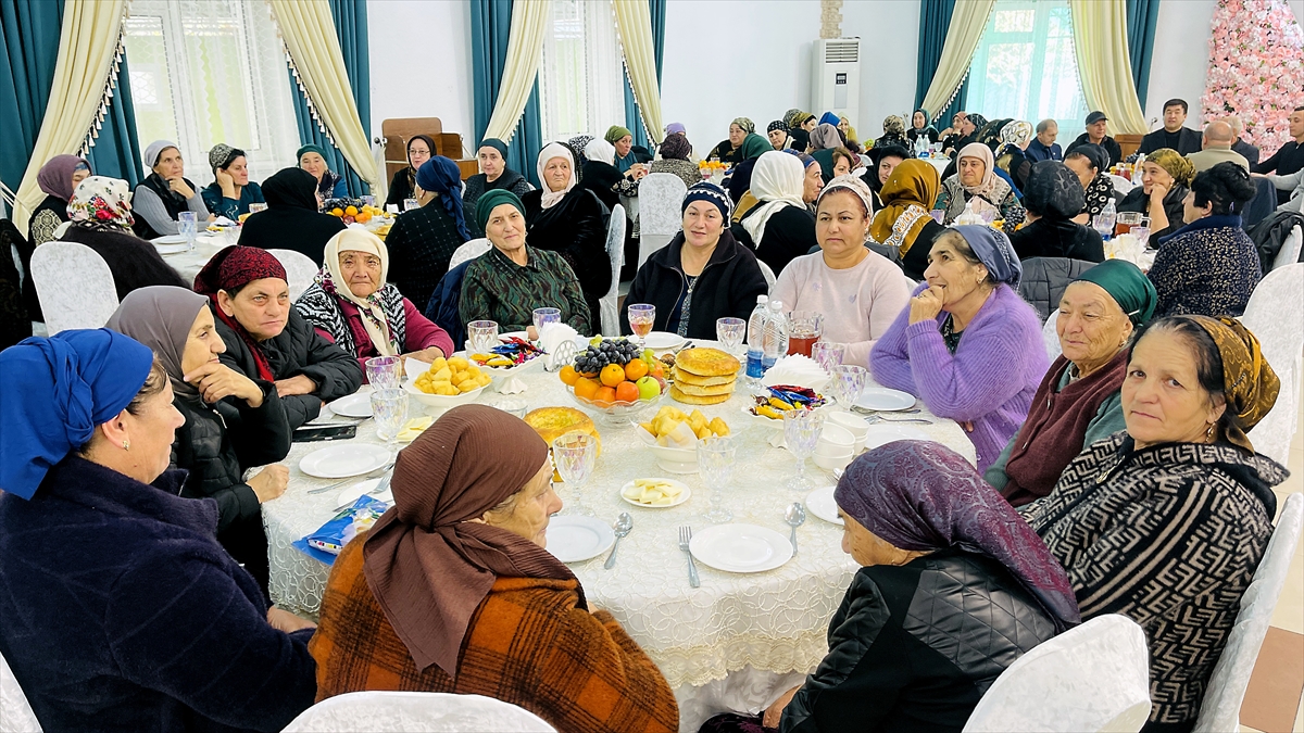 Kırgızistan'daki Ahıska Türkleri, sürgün edilişlerinin 80. yılında anma programı düzenledi