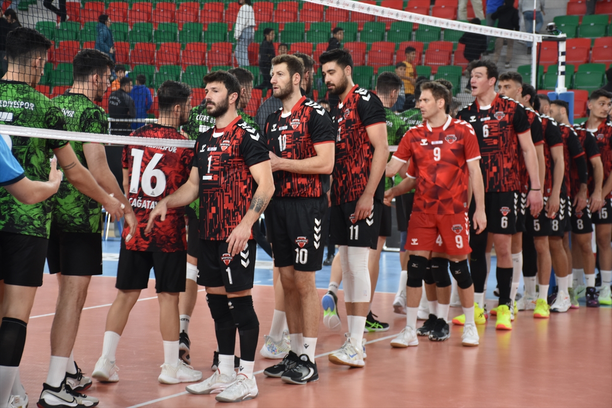 Voleybol: SMS Grup Efeler Ligi