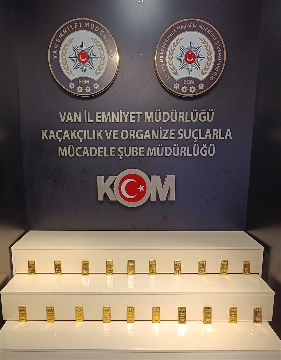 Van'da gümrük kaçağı 20 kilogram külçe altın ele geçirildi