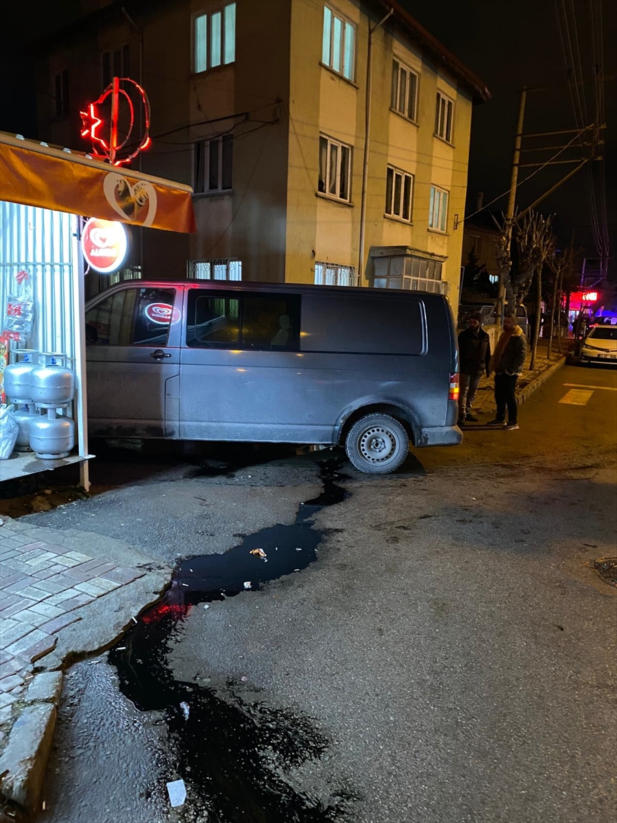 Afyonkarahisar'da kamyonetin çarptığı yaya öldü