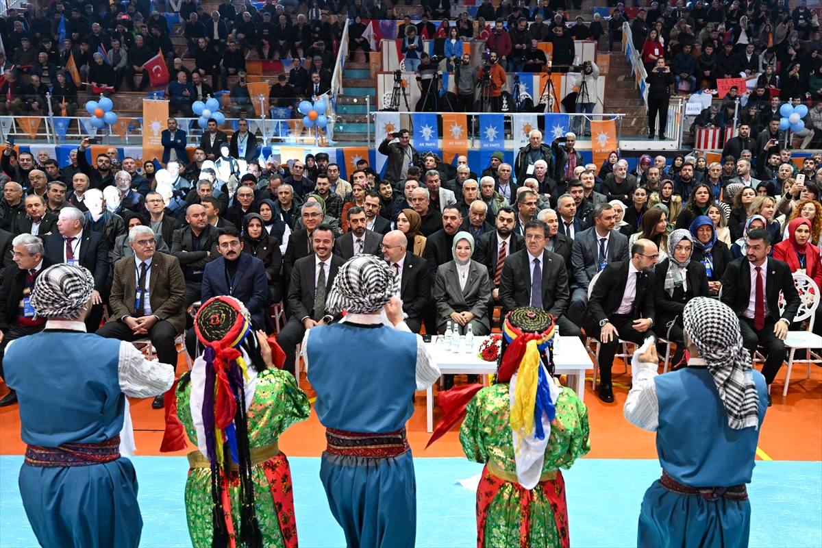 Aile ve Sosyal Hizmetler Bakanı Göktaş, AK Parti Burdur İl Kongresi'nde konuştu: