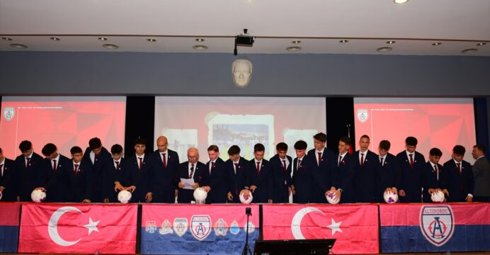 Altınordu'nun genç futbolcuları “yemin” etti